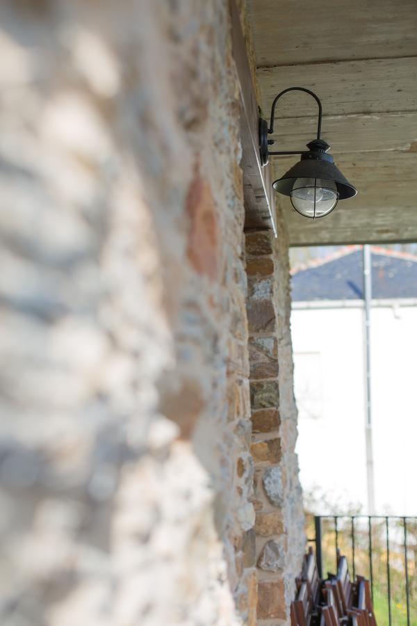 Os Feleitos Guest House Orellan Exterior photo